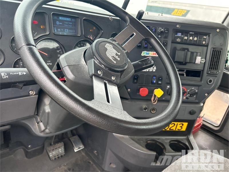 Mack CXU612 Dragbilar