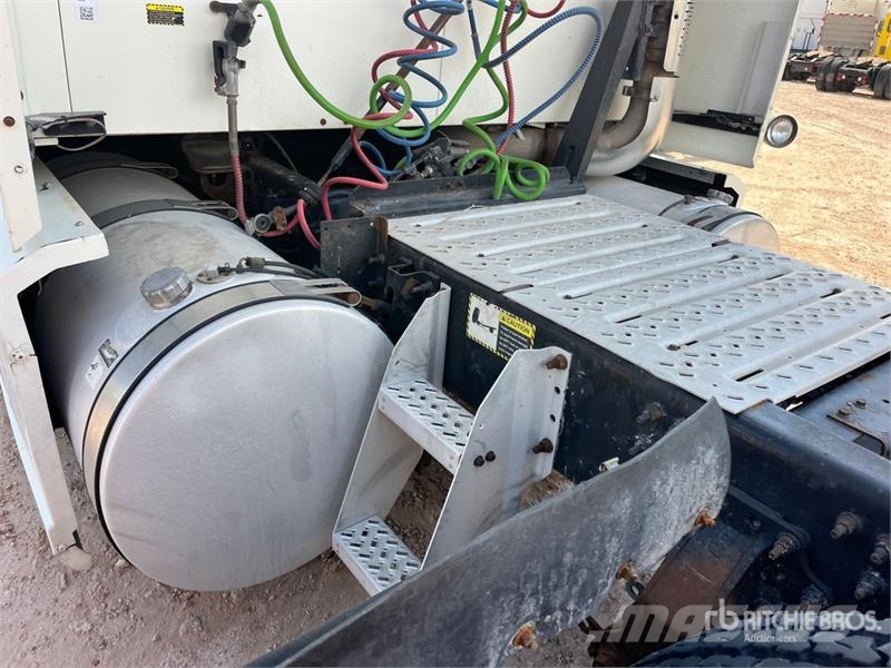 Mack CXU613 Traktorske jedinice
