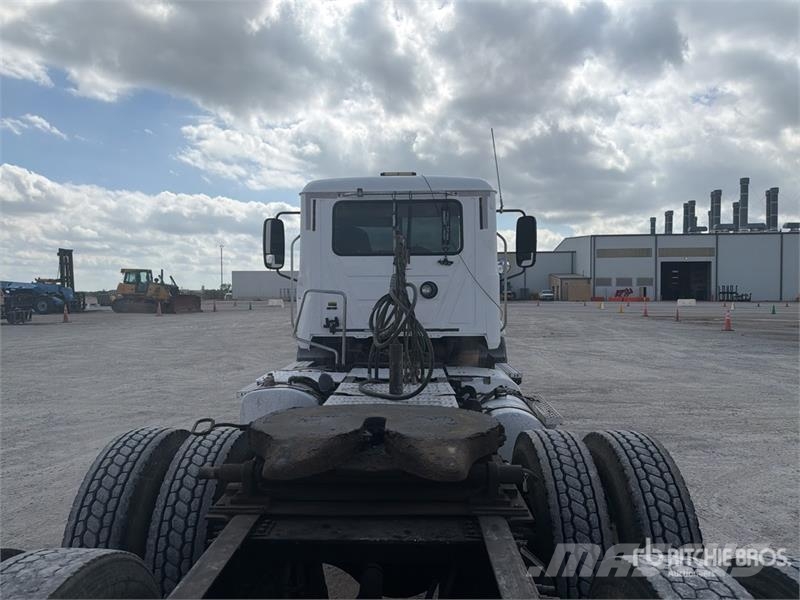 Mack CXU613 Vilcēji