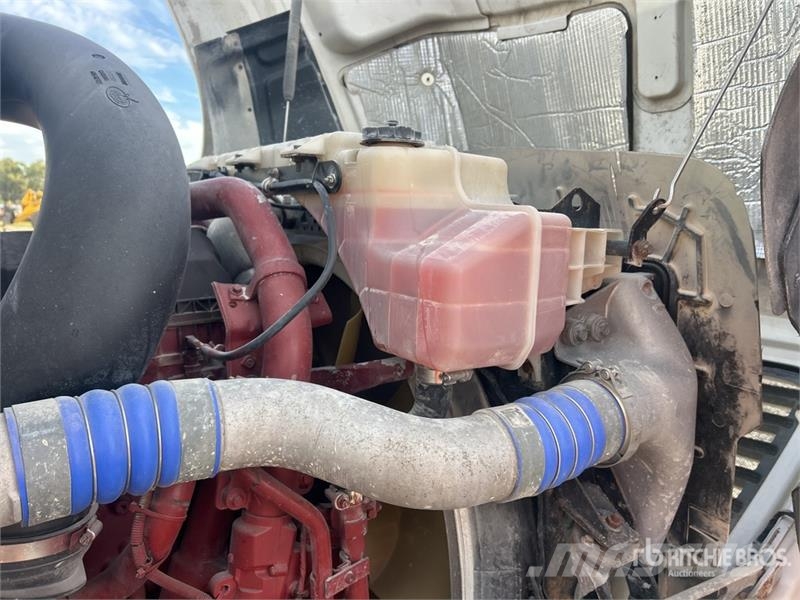 Mack CXU613 Тягачі