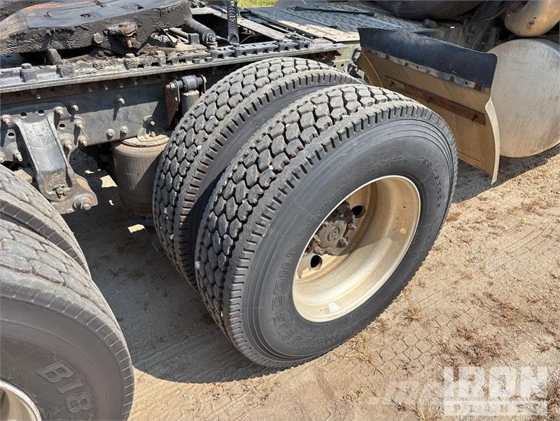 Mack CXU613 Motrici e Trattori Stradali