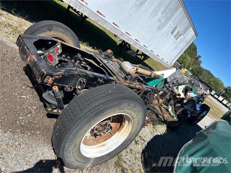 Mack CXU613 Autotractoare