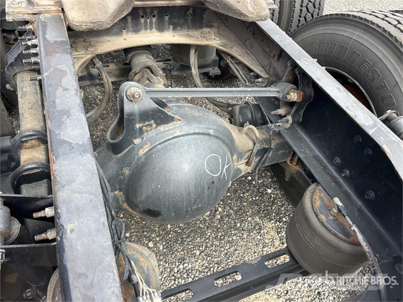 Mack CXU613 Tracteur routier