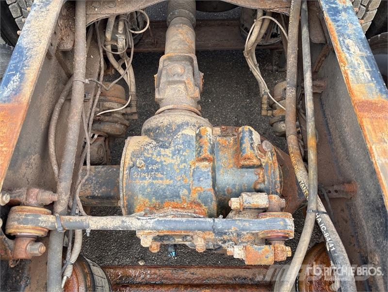 Mack CXU613 Vilcēji