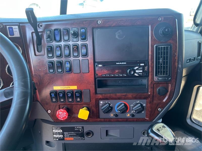 Mack CXU613 Traktorske jedinice