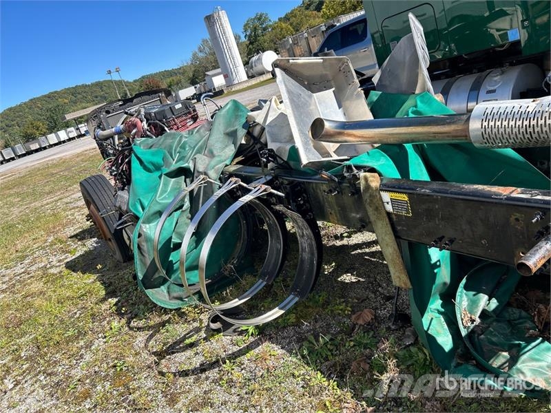 Mack CXU613 Autotractoare