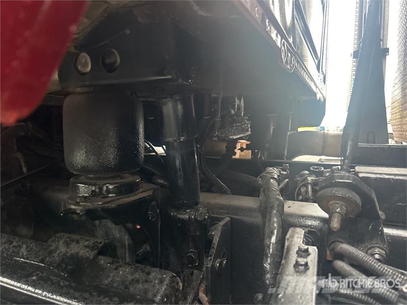 Mack CXU613 Camiones bañeras basculantes o volquetes
