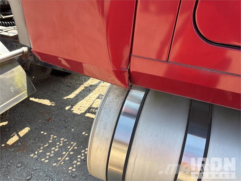 Mack CXU613 Motrici e Trattori Stradali