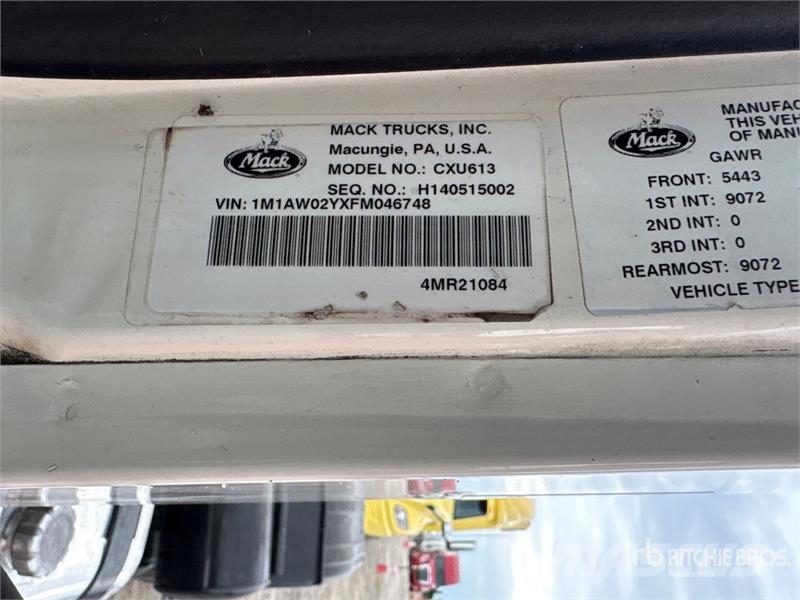 Mack CXU613 Tegljači