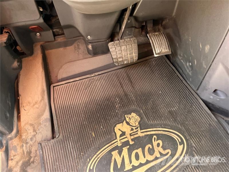 Mack CXU613 Traktorske jedinice