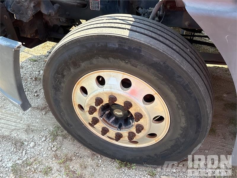 Mack CXU613 Motrici e Trattori Stradali