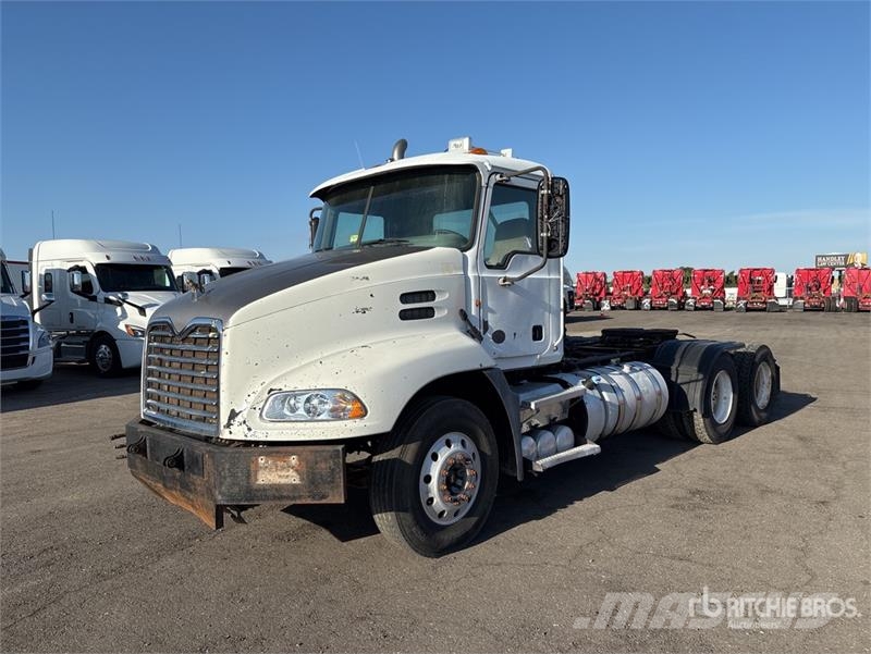 Mack CXU613 Sattelzugmaschinen