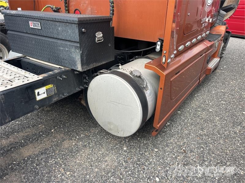 Mack CXU613 Tracteur routier