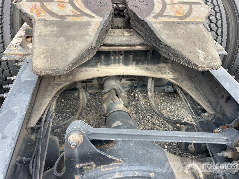 Mack CXU613 Tracteur routier