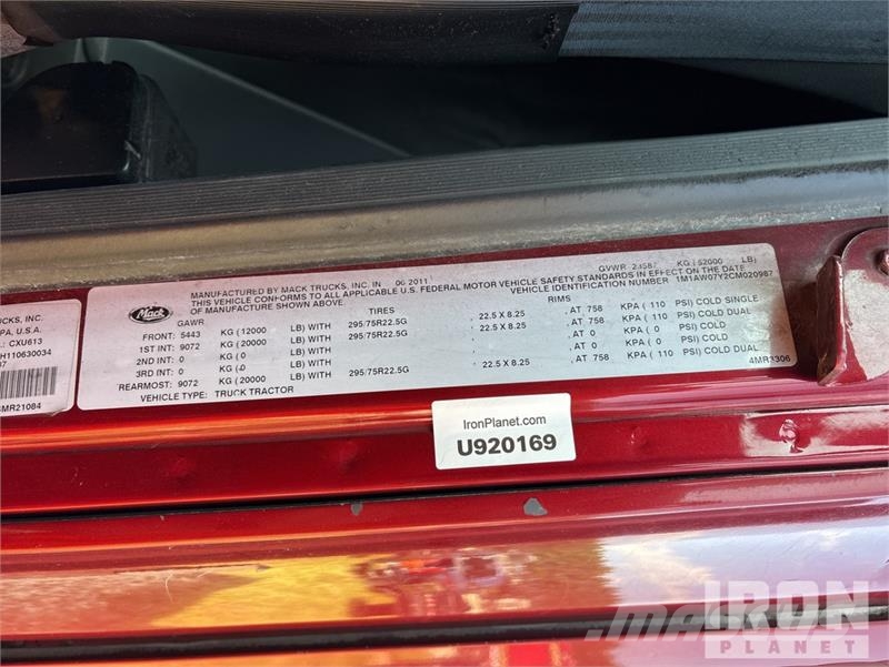 Mack CXU613 Motrici e Trattori Stradali