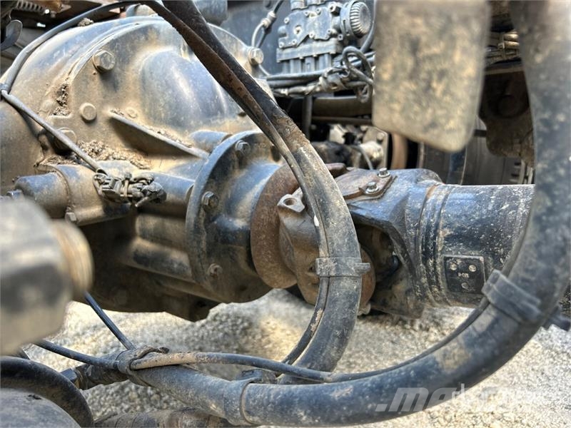 Mack CXU613 Autotractoare