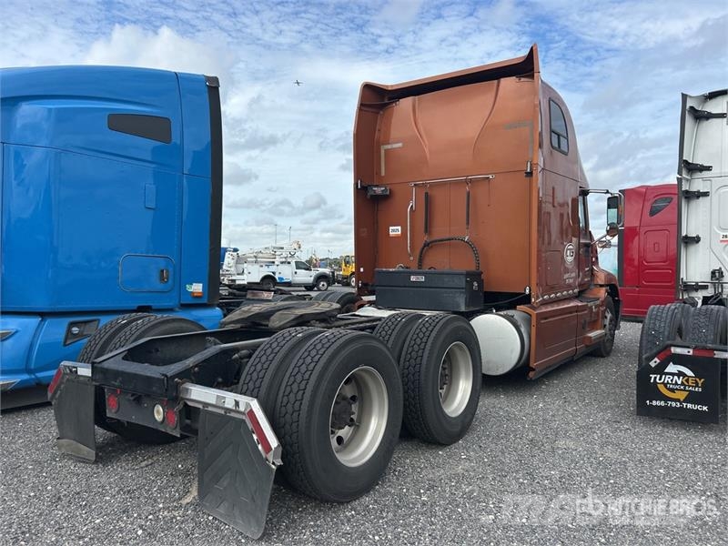 Mack CXU613 Tracteur routier