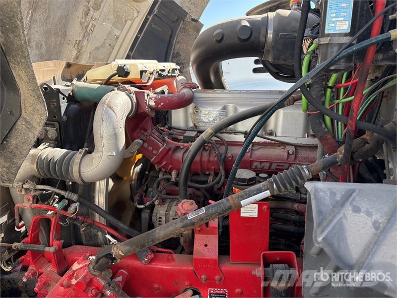 Mack CXU613 Тягачі
