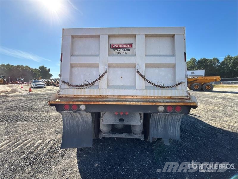 Mack CXU613 6x4 T/A Dump Truck Tipper trucks