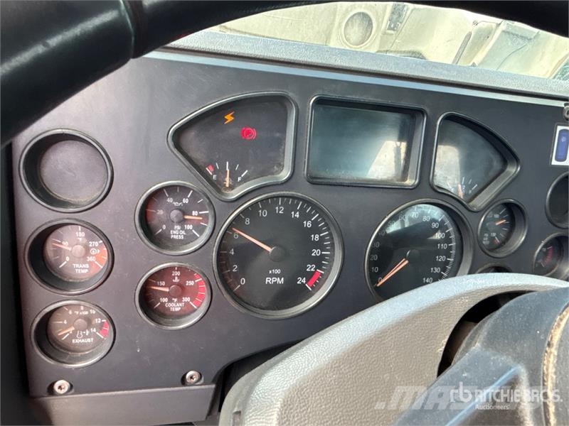 Mack CXU613 6x4 T/A Dump Truck Kipper