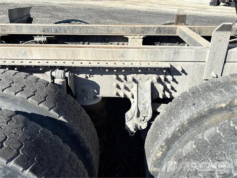 Mack CXU613 6x4 T/A Dump Truck Tipper trucks