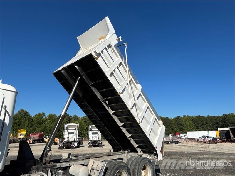 Mack CXU613 6x4 T/A Dump Truck Tipper trucks