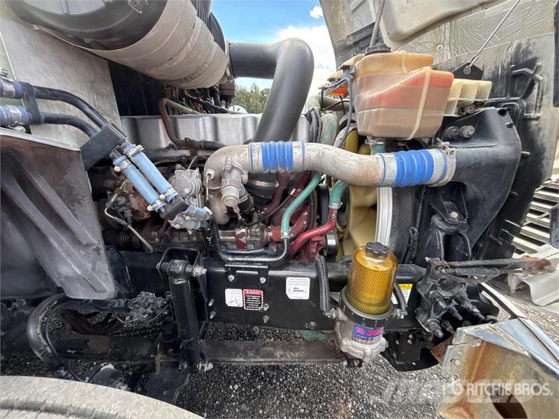 Mack CXU613 6x4 T/A Dump Truck Kipper