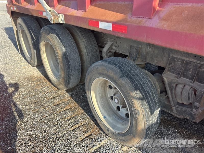 Mack CXU613 8x4 Tri/A Dump Truck Tipper trucks