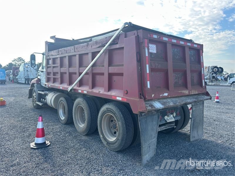 Mack CXU613 8x4 Tri/A Dump Truck Tipper trucks