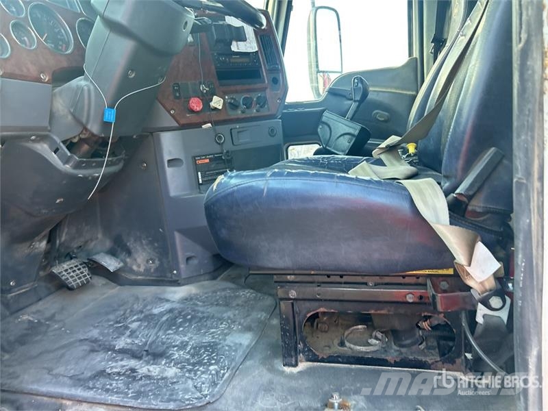 Mack CXU613 8x4 Tri/A Dump Truck Tipper trucks