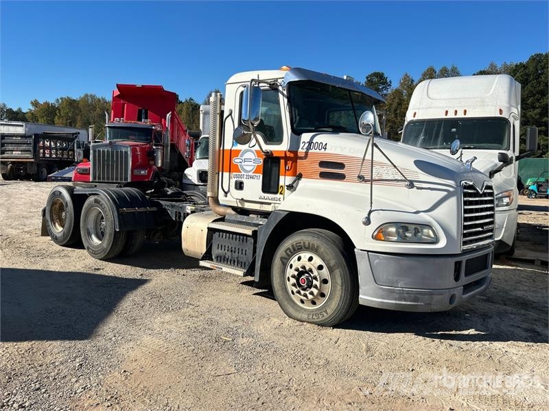 Mack CXU613T 6x2 T/A Day Cab Truck Tractor Trekkers