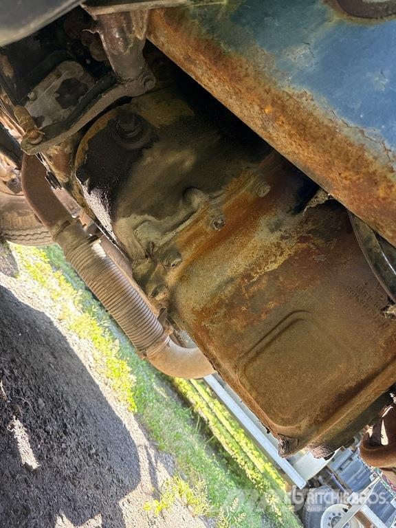 Mack DM611 6x4 T/A Day Cab Truck Tractor Naudoti vilkikai