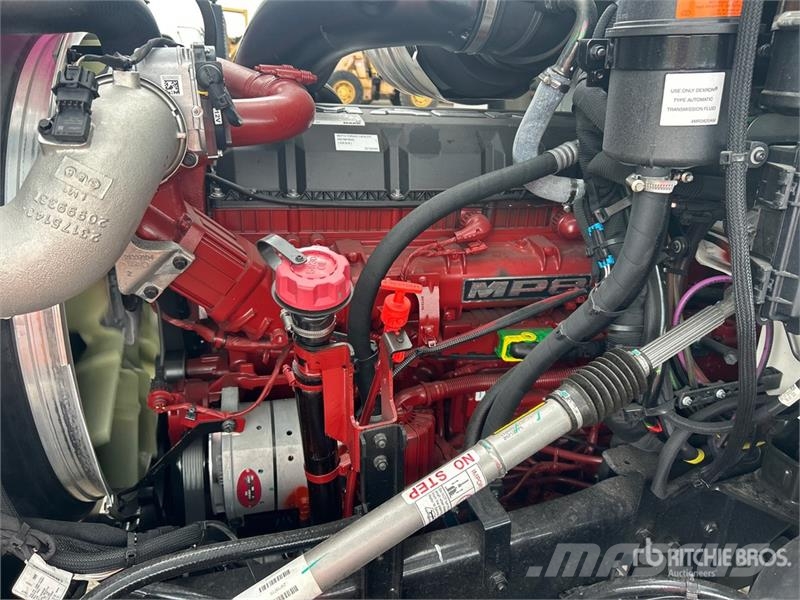 Mack GR64B 8x4 Tri/A Dump Truck (Unused) Kiper tovornjaki