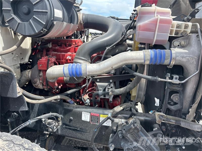 Mack GR64B9 6x4 Roll-Off Truck Kravas automašinas konteineru vedeji