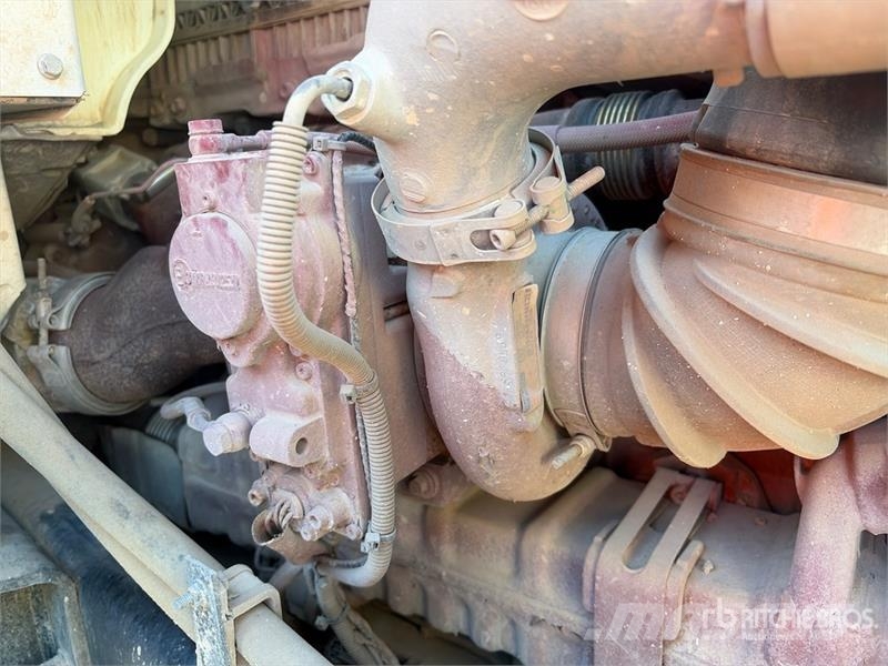 Mack GR64F 6x4 T/A Dump Truck 덤프 트럭