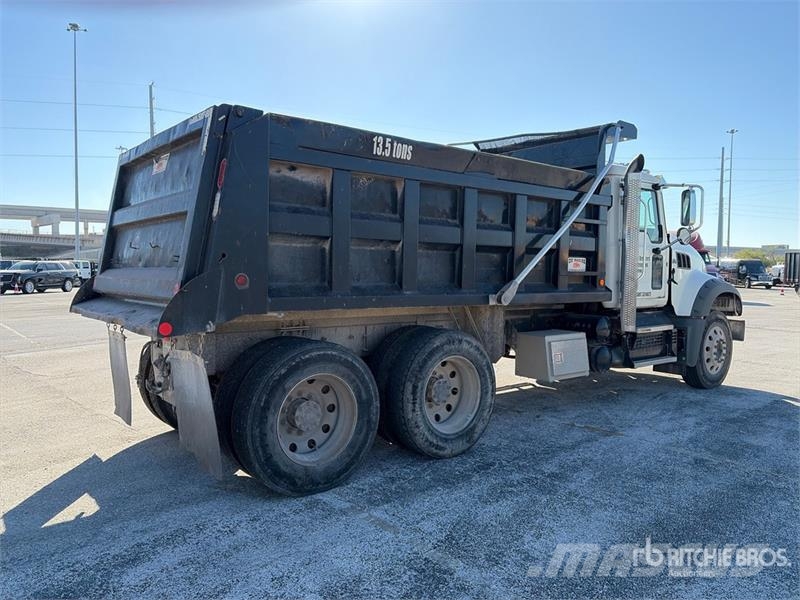 Mack GR64F 6x4 T/A Dump Truck 덤프 트럭