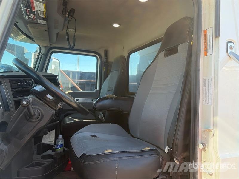 Mack GR64F 6x4 T/A Dump Truck 덤프 트럭
