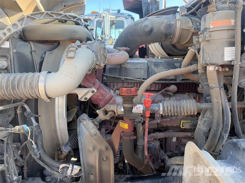 Mack GR64F 6x4 T/A Dump Truck 덤프 트럭