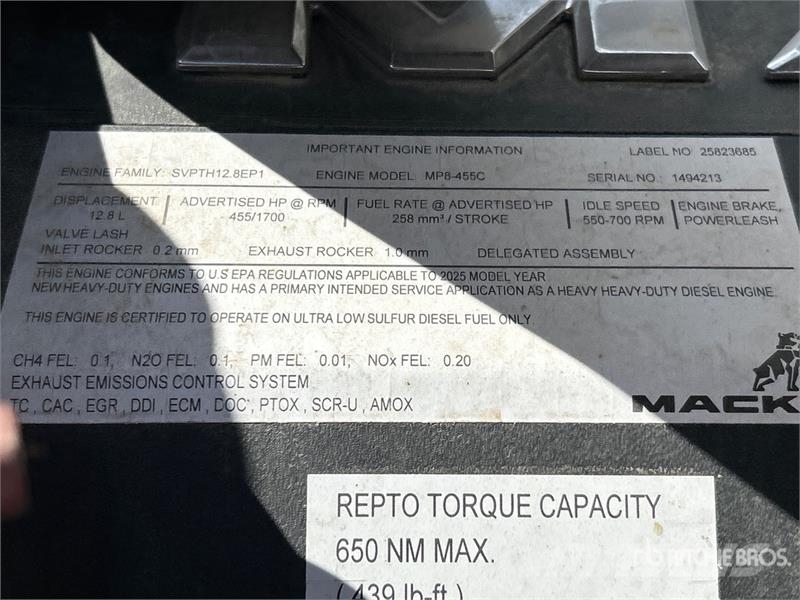 Mack GR64F 8x4 Tri/A Dump Truck Kipper