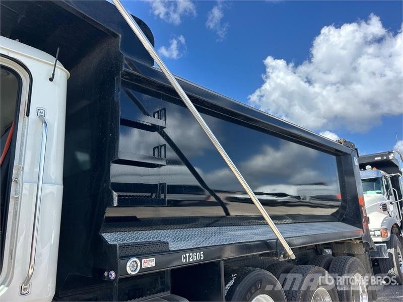 Mack GR64F 8x4 Tri/A Dump Truck Kipper