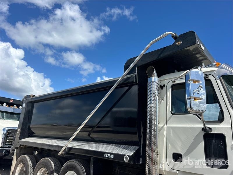 Mack GR64F 8x4 Tri/A Dump Truck Kipper