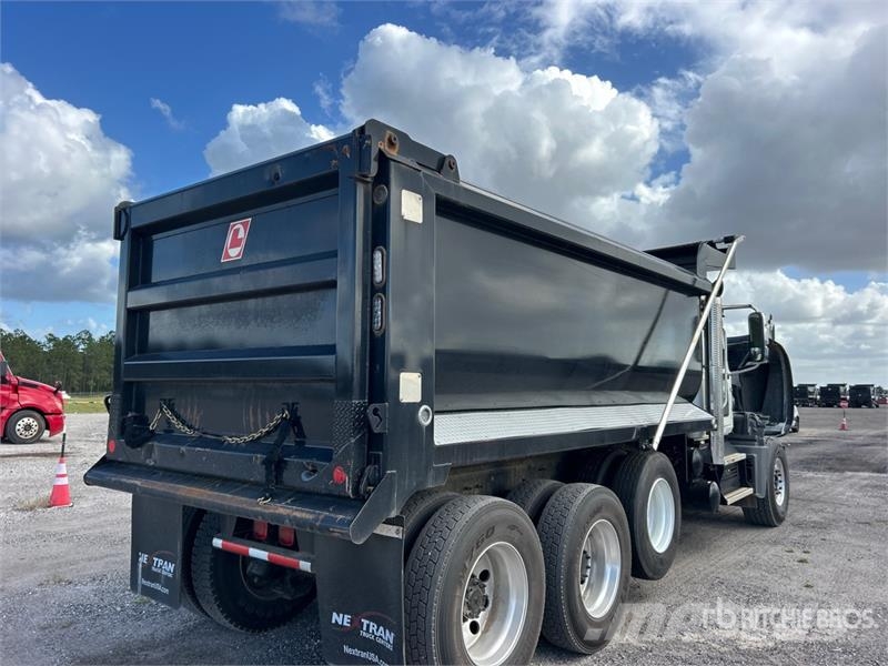 Mack GR64F 8x4 Tri/A Dump Truck Kipper
