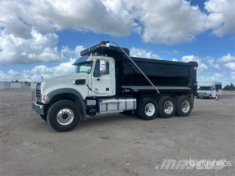Mack GR64F 8x4 Tri/A Dump Truck Kipper