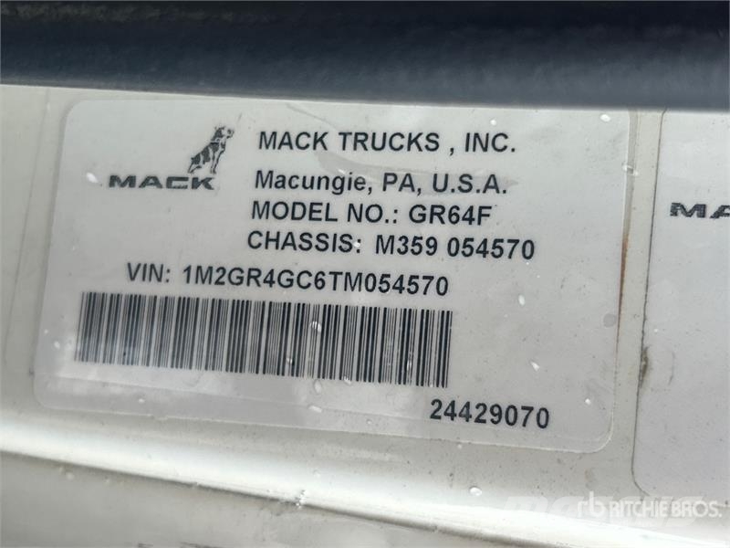 Mack GR64F 8x4 Tri/A Dump Truck Kipper