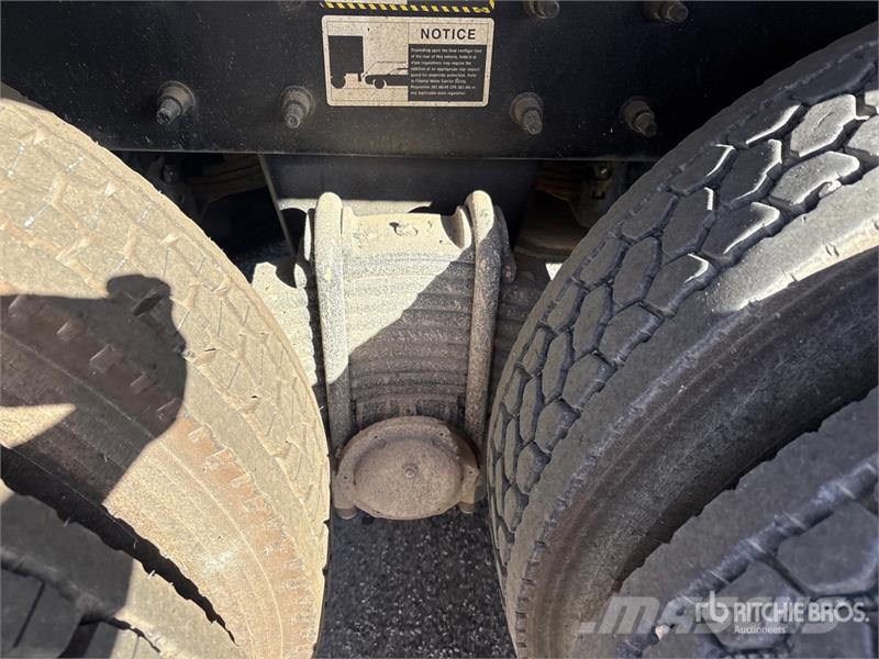 Mack GR84F 6x4 Tri/A Dump Truck Kiperi kamioni