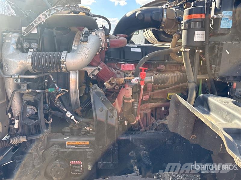 Mack GR84F 6x4 Tri/A Dump Truck Kiperi kamioni