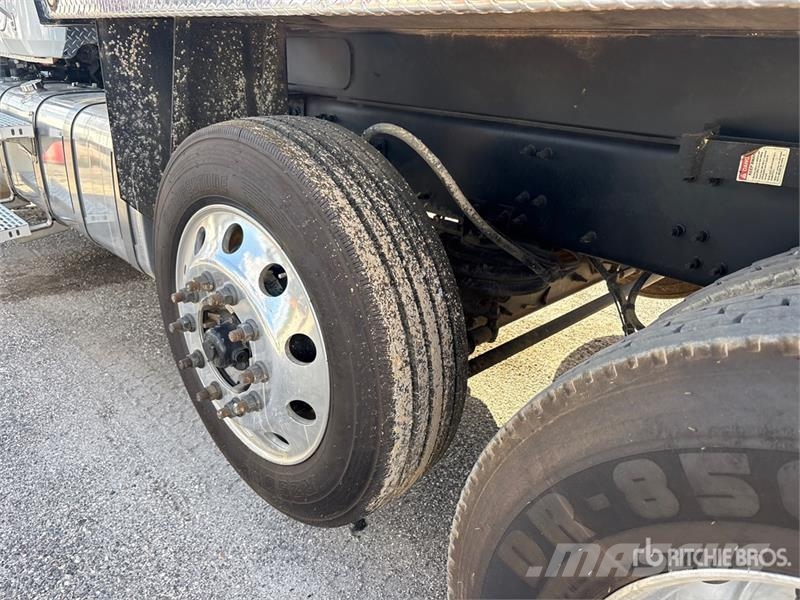 Mack GR84F 6x4 Tri/A Dump Truck Kiperi kamioni