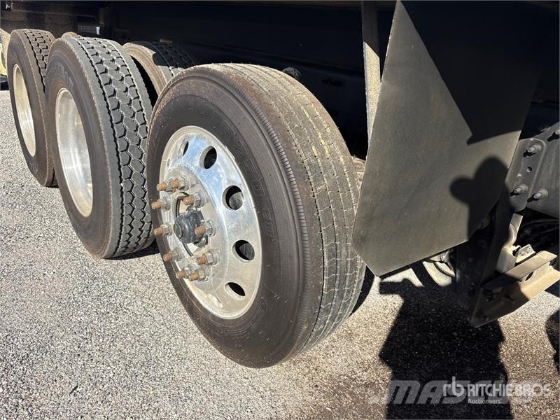 Mack GR84F 6x4 Tri/A Dump Truck Kiperi kamioni