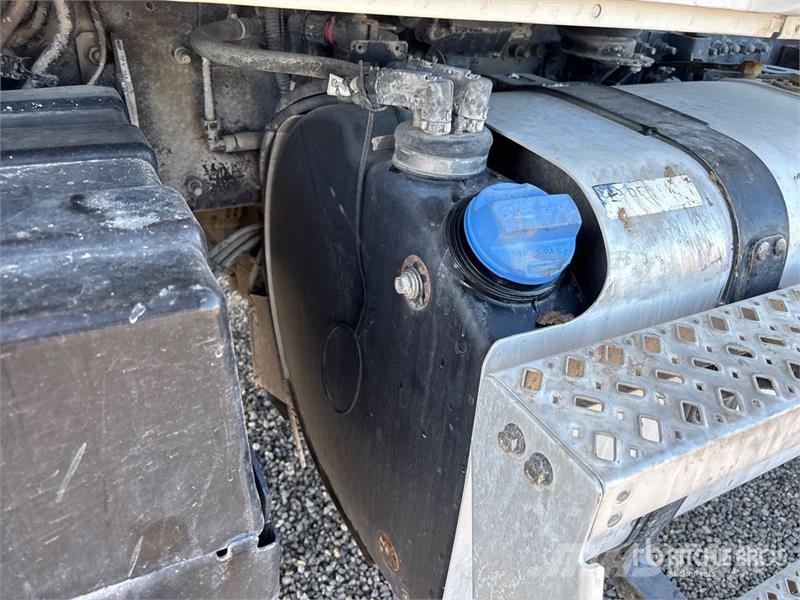 Mack GR84F 8x4 Mixer Truck Concrete trucks