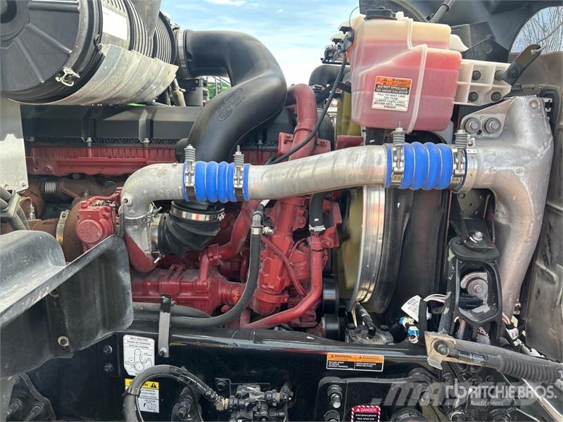 Mack GR84F 8x4 Tri/A Dump Truck Lastbiler med tip